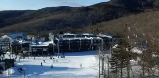 Bolton Valley Resort Live Cam - Main Base - Vermont