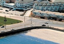 Narragansett Town Beach Live Cam, Rhode Island