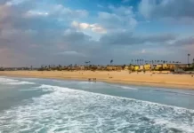 bigs Beach View from Seal Beach Pier California 90695654 Large e1490244508558 1000x580 1