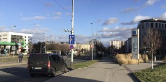 Evropská Avenue Live  Cam Prague Czech Republic New