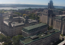 Quebec Parliament Building Cam