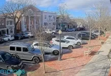 New York Southampton Village Traffic Live Stream Cam