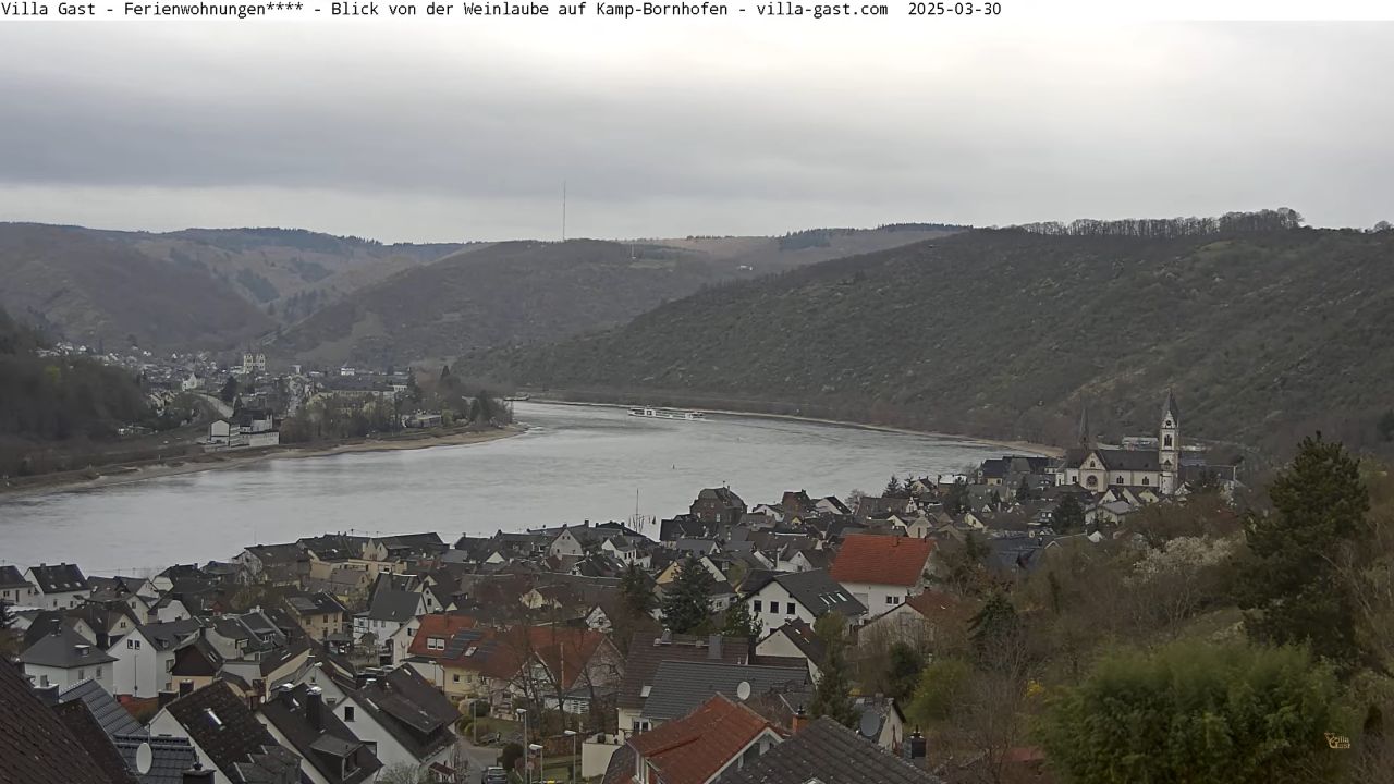 Kamp-Bornhofen Cam – Rhine River – Germany – Live Video