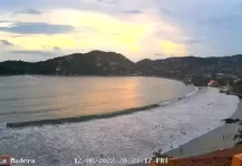 Playa La Madera En Ixtapa Zihuatanejo