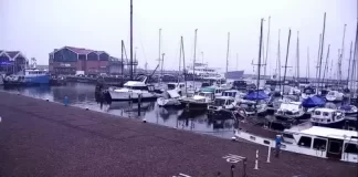 Dormakade Quay Live Cam Stream New In Urk, Netherlands