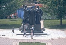 University Of Illinois Live Webcam | Explore The Campus | Video