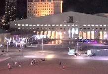 Ontario, Canada Live Webcam Of Mississauga Celebration Square New