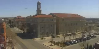 Riverwalk Live Webcam Pueblo, Colorado - Arkansas River