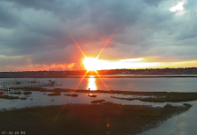 Garden City, South Carolina Live Cam - Gulf Stream Cafe