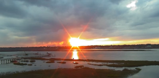 Garden City, South Carolina Live Cam - Gulf Stream Cafe