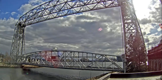 Lift Bridge Duluth - Minnesota - Live Hd Webcam