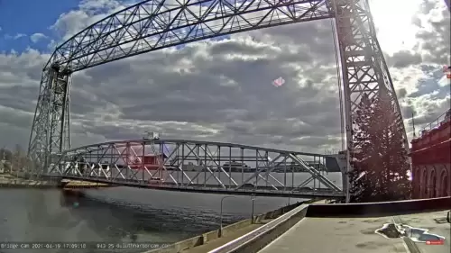 Lift Bridge Duluth – Minnesota – Live HD Webcam