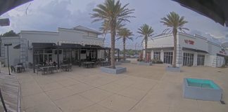 Live Mezcal Tiki Bar Webcam New Miramar Beach, Florida