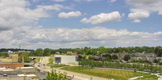 Downtown West Bend, Wisconsin Live Webcam | Video