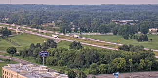 Coldwater, Michigan Live Traffic Webcam Willowbrook Water Tower