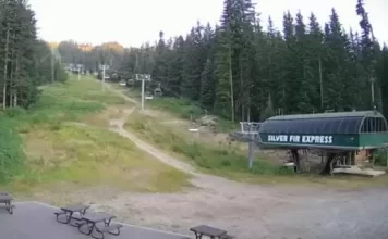 Silver Fir Lodge Live Webcam - The Summit At Snoqualmie