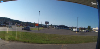 Munising, Michigan | Family Fare Supermarket | Live Webcam