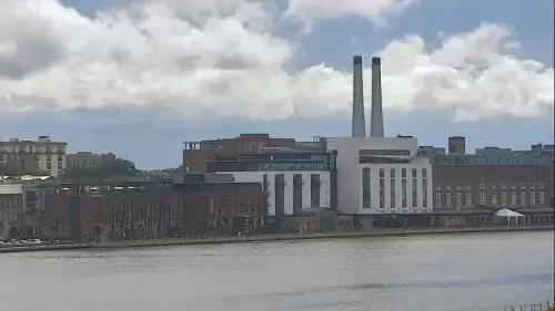 Westin Trade Center Live Webcam – Savannah, Georgia