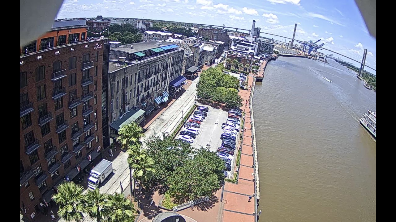 World War II Memorial Live Webcam – Savannah, Georgia