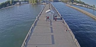 Port Dover Lighthouse Live Webcam - Ontario, Canada