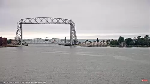 Duluth Harbor Pier B Live Webcam – Minnesota, USA