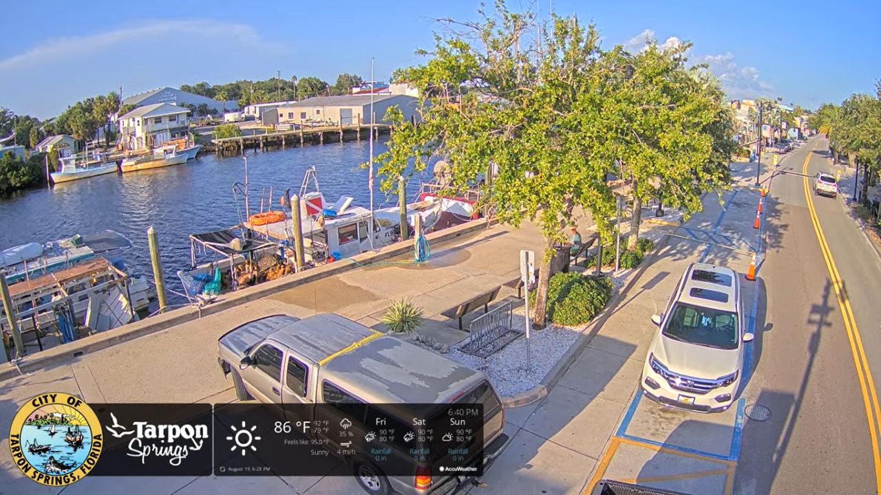 Sponge Docks East Live Webcam – Tarpon Springs, Florida