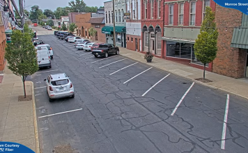 Coldwater Live Webcam - Michigan, Usa - Downtown