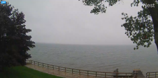 Tawas Bay Live Webcam - East Tawas, Michigan