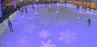 Bryant Park Webcam Winter Village New York - Live Video