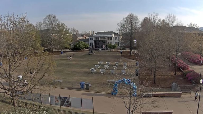 Cater Lawn Live Webcam – Auburn University Cater Lawn Live Webcam – Auburn University