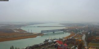 Arabat Spit, Genichesk, Ukraine Live Webcam