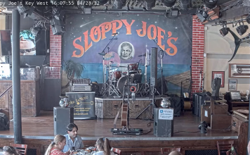 Sloppy Joe's Stage Webcam - Key West, Florida