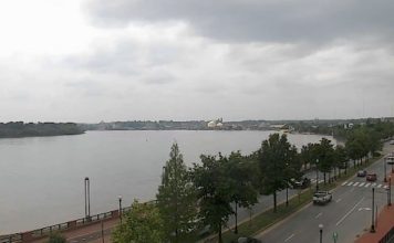 Riverside Drive Live Webcam Evansville, Indiana