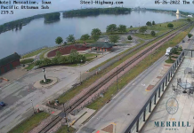 Merrill Hotel Muscatine, Iowa Webcam - Live Railcam Video