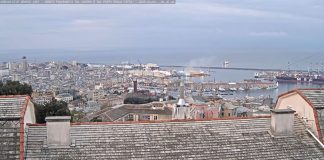 Webcam Genova, Port And City Center