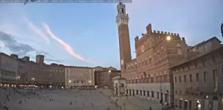 Webcam Siena - Piazza Del Campo - Real Time Live Video