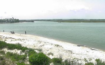 Boathouse At Breach Inlet