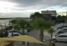 Boathouse At Breach Inlet