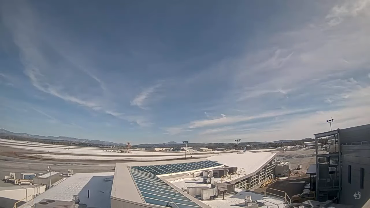 Burlington International Airport – Live HD Webcam Video