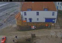 Robin Hood's Bay Webcam - Whitby, England, Uk