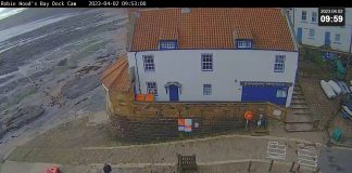 Robin Hood's Bay Webcam - Whitby, England, Uk
