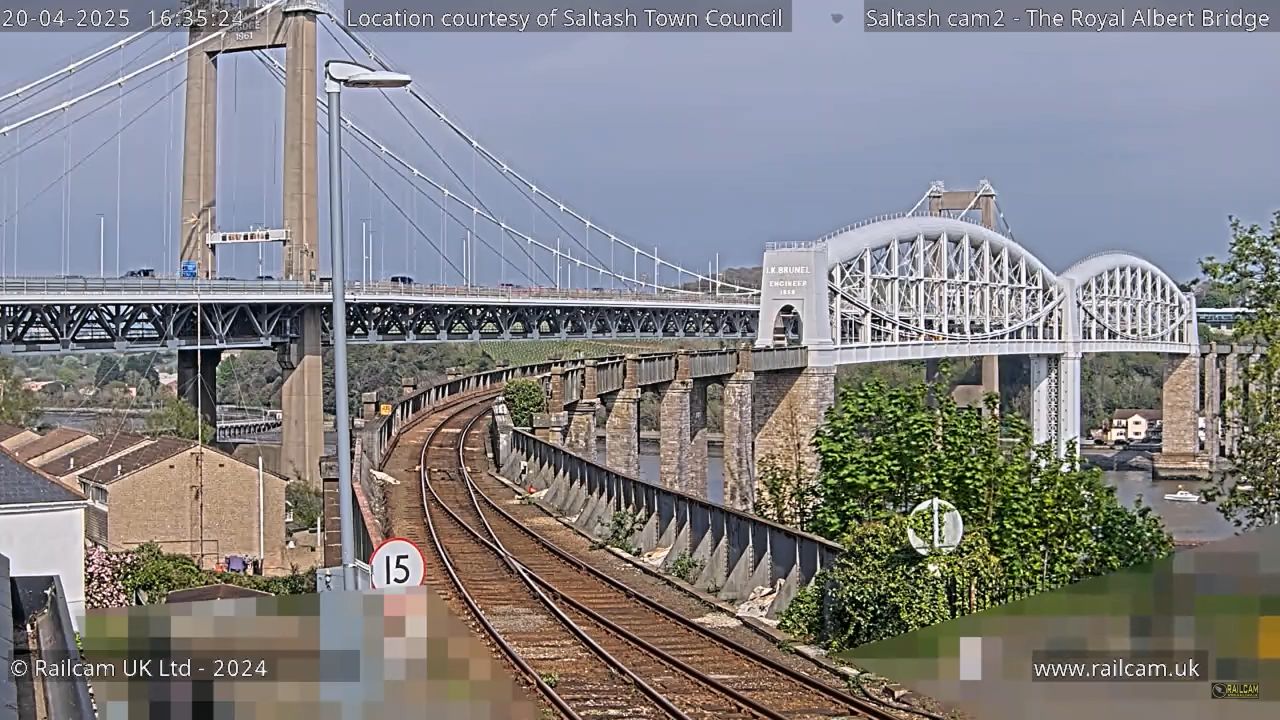The Royal Albert Bridge Live Webcam – Saltash, England