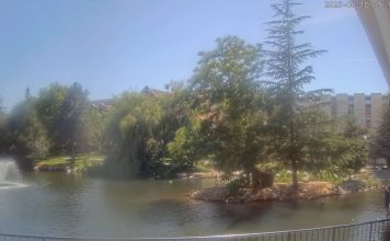 Manzanita Lake Webcam | Reno Nv