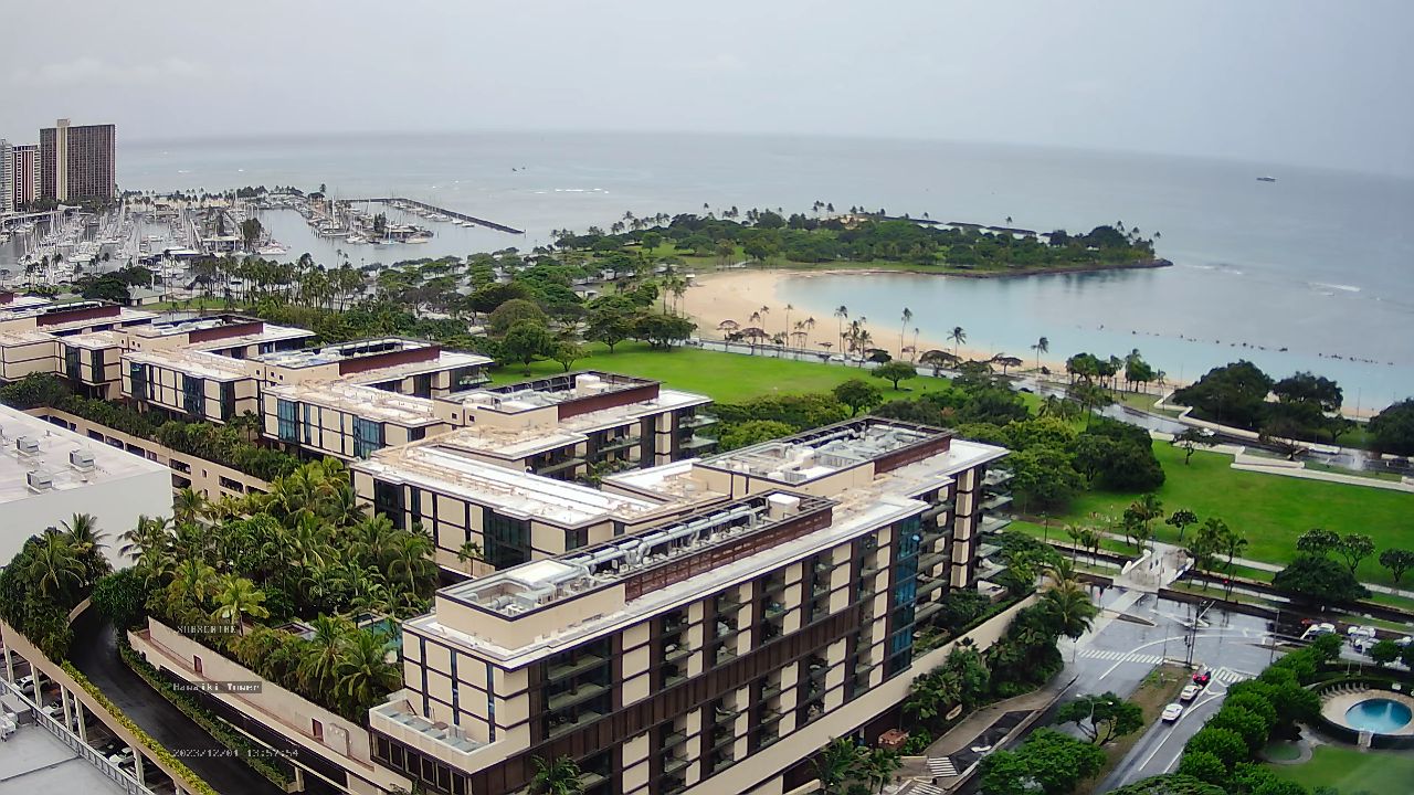 Ala Moana Surf Cam – Honolulu, Hawaii – Live Video