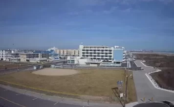 Crusader Oceanfront Resort Nj In Wildwood Crest Live Webcam