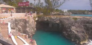 Webcam Negril Jamaica - Rick's Cafe - Live Hd Video