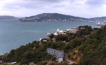 Wellington Harbour Live Webcam - North Island, New Zealand