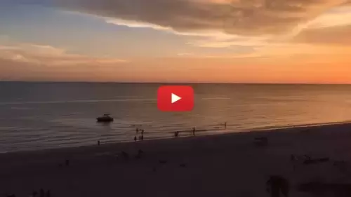 Commodore Beach Club Webcam | Madeira Beach