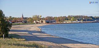 Algoma Harbor Webcam | Wisconsin