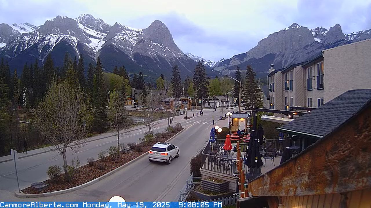 Ha Ling Peak Canmore, Alberta | Live HD Video Webcam